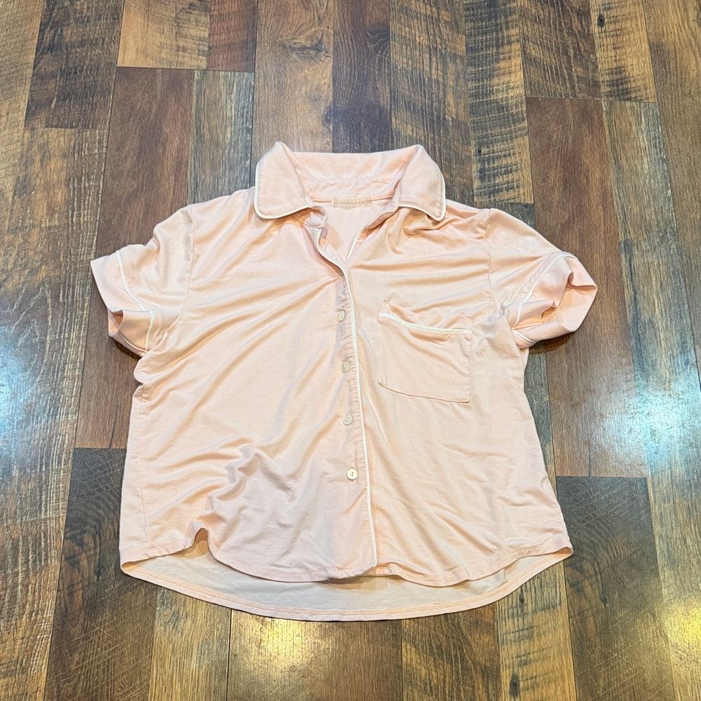 Light Pink Button-Up Short Sleeve Shirt L (5515)